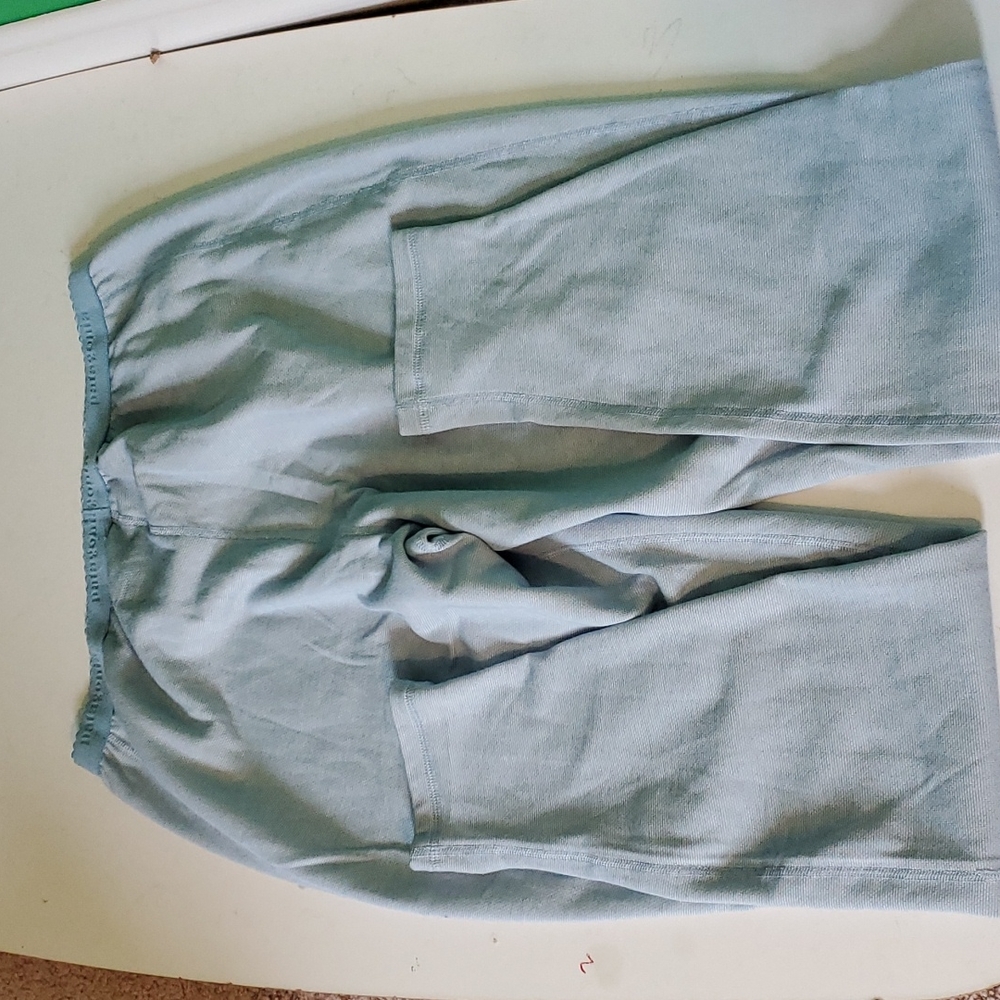 Patagonia women's L light blue performance base layer - Picture 6 of 6